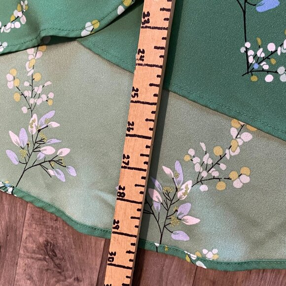 Loft Green Floral Wrap Skirt Size 0 - Picture 7 of 7